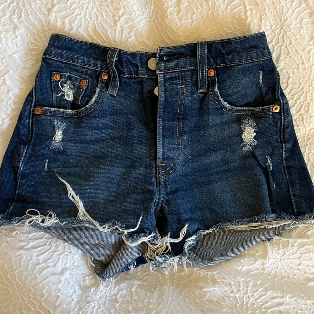 Levi’s 501 Button fly jean shorts